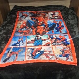 Spider-Man Themed Red and Blue Bedding